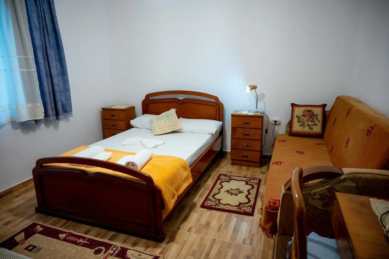 Yellow Stone Guest House Gjirokastër Albanien
