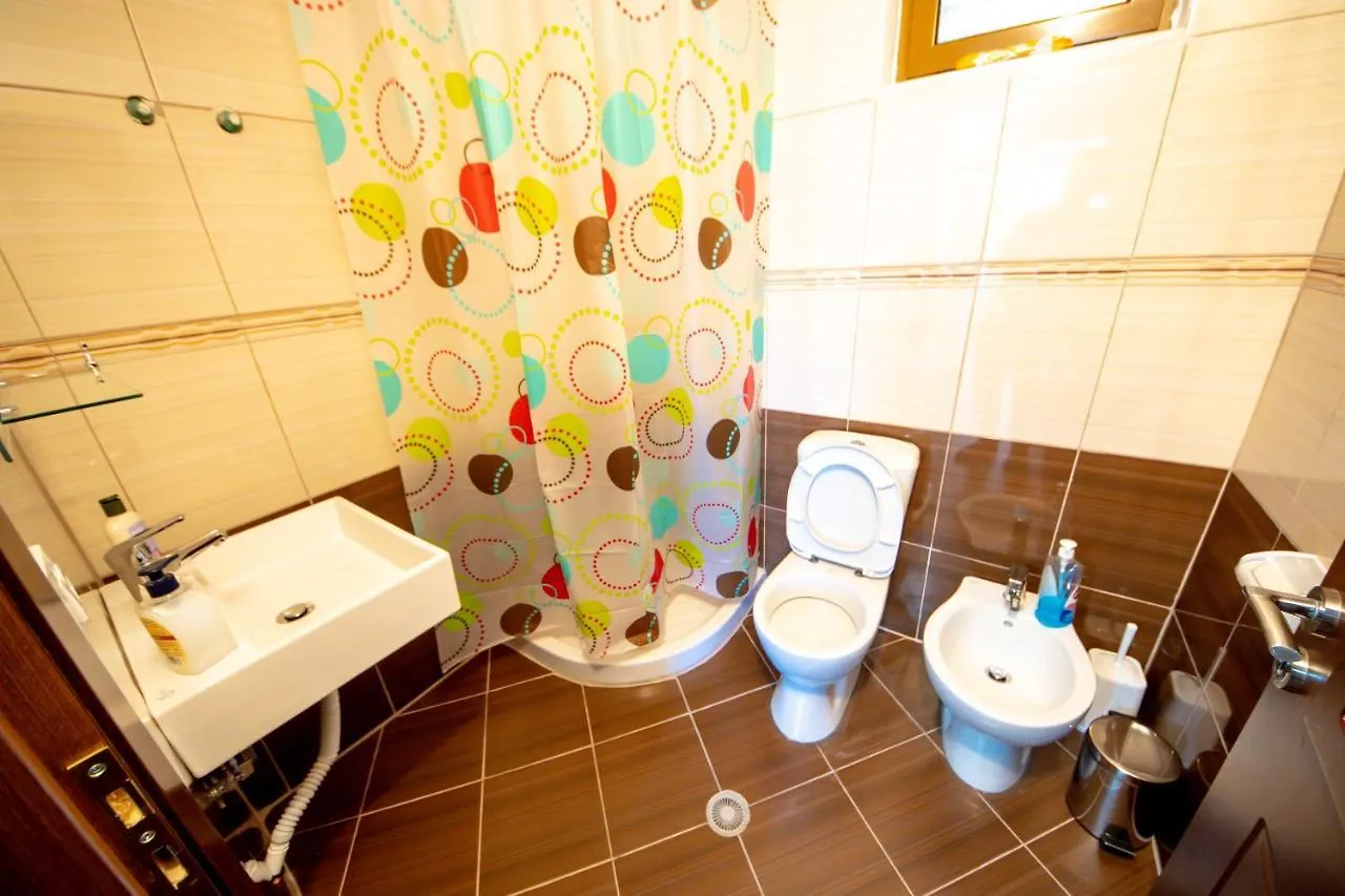 Villa Yellow Stone Guest House Gjirokastër